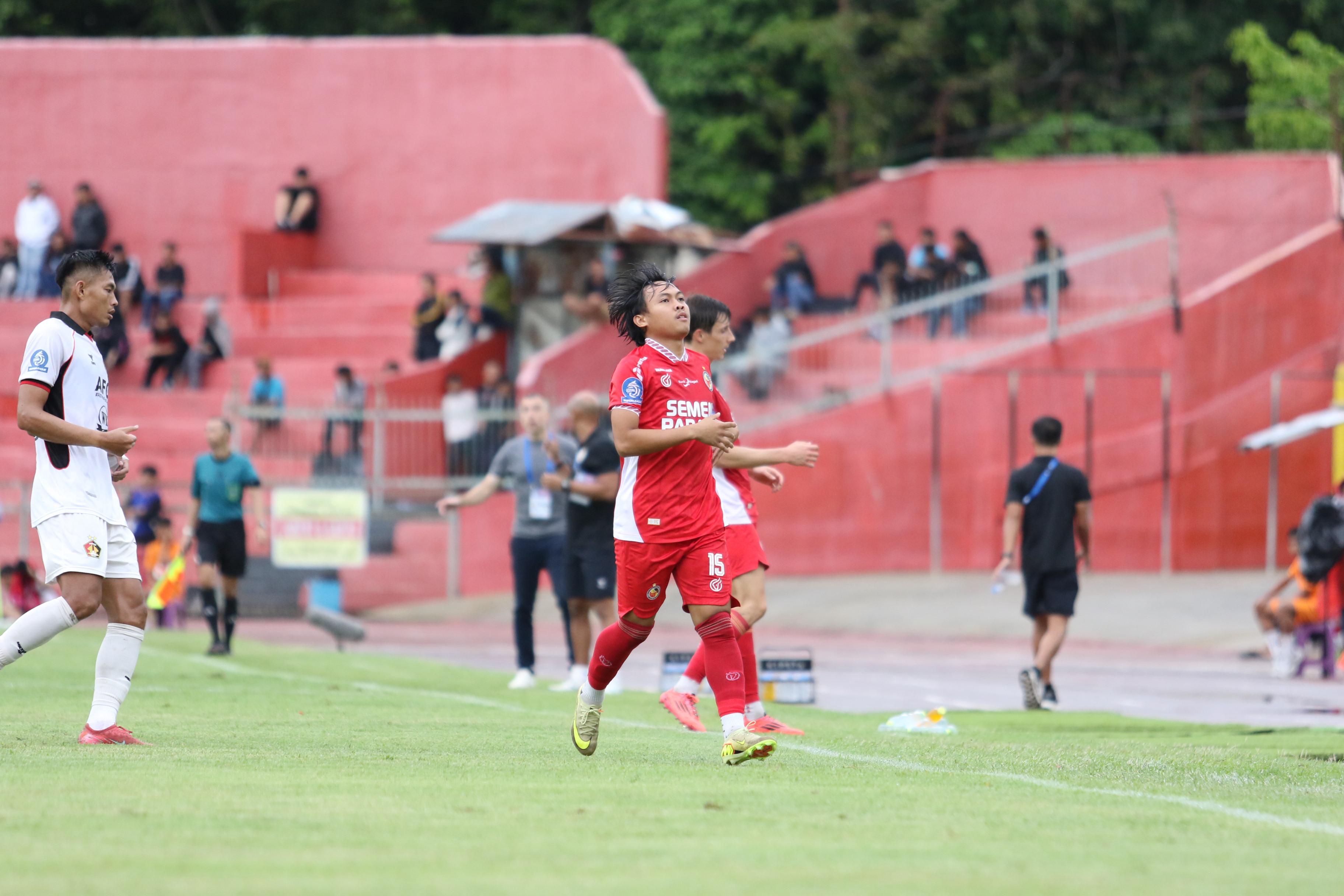 Semen Padang FC VS Persik Kediri( Foto : Semen Padang FC)